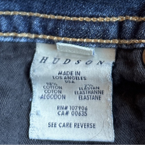 Hudson Jeans Blue Jean Shorts Frayed Hem Low Rise Size 26 - Picture 8 of 10